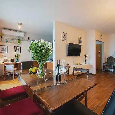 P&o Arkadia 2 Apartment Warsaw