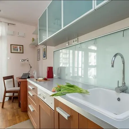 P&o Arkadia 2 Apartment